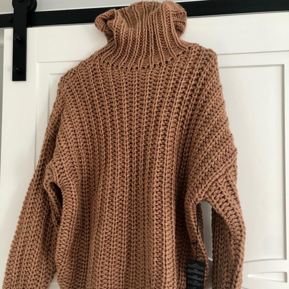 Brown wool Forever 21 sweater size small
